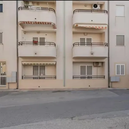 Casa Viale Lido *