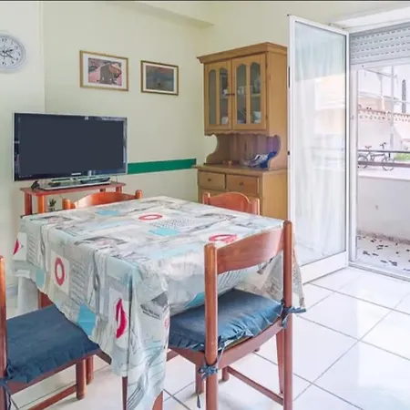 Casa Viale Lido بيت للعطل